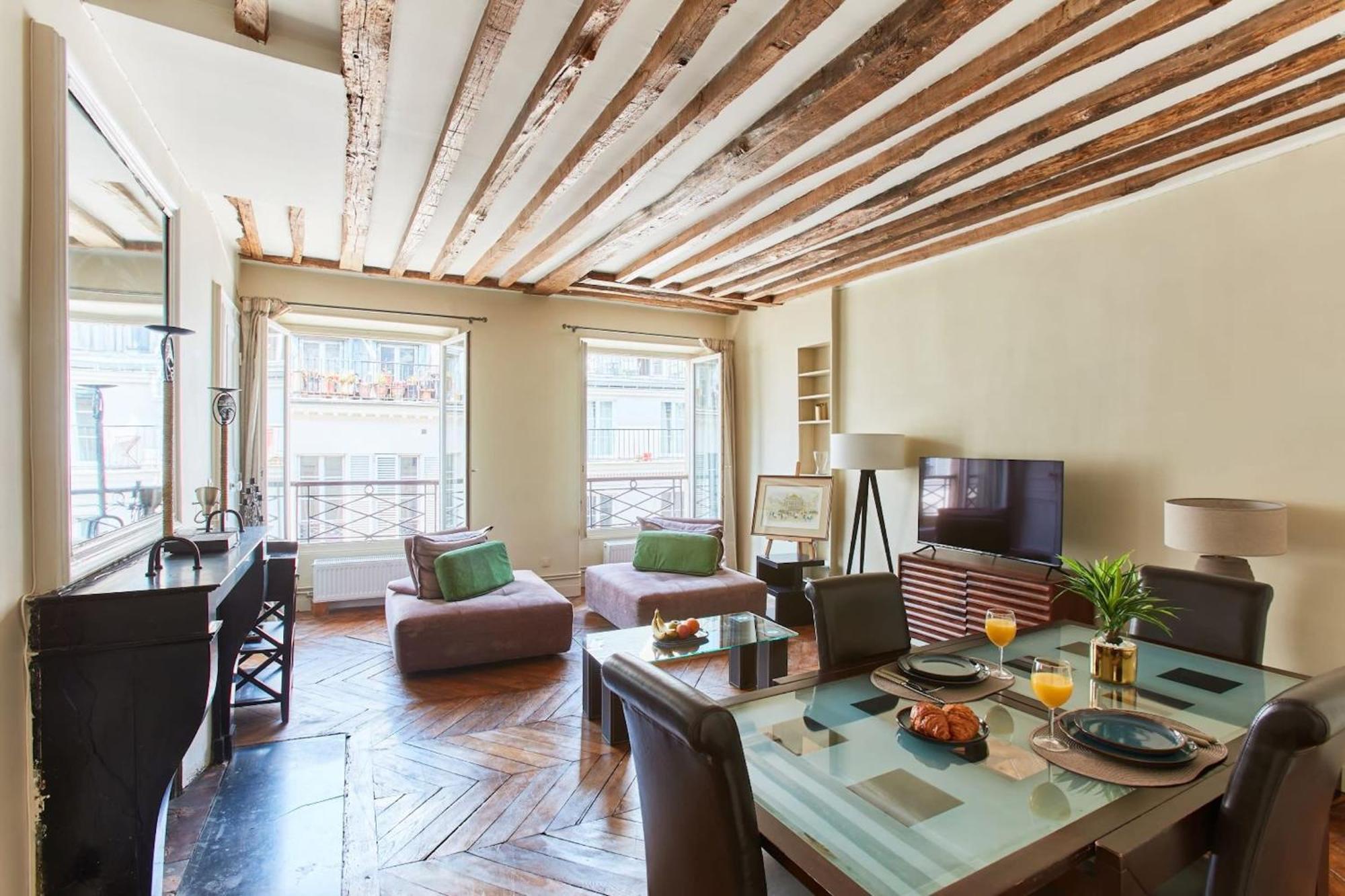 Palais Garnier & Place Vendome - 2br - Cityapartmentstay Apartamento